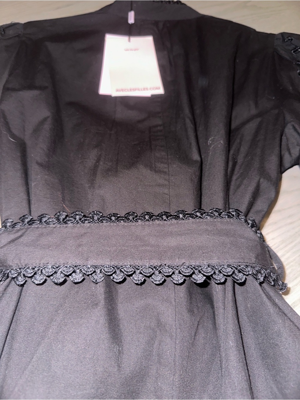 Avec Les Filles Eyelet Midi Dress with Waist Tie - Picture 9 of 9